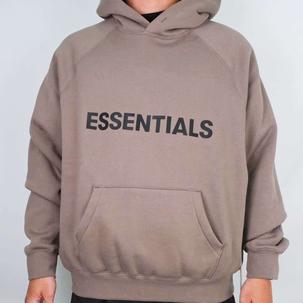 Essentials FOG Sweat Shorts Cement – Senikersku