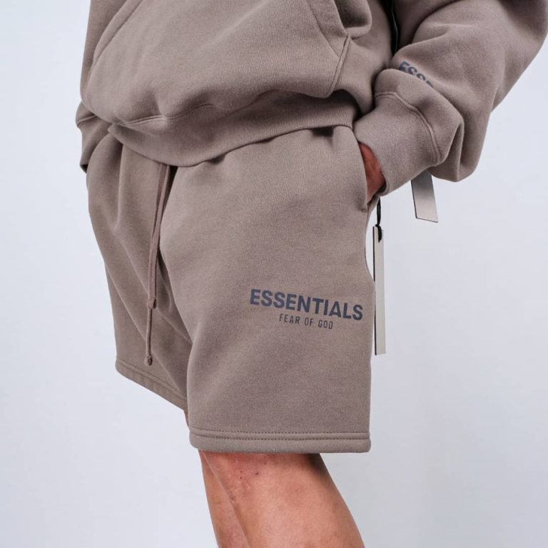 Essentials FOG Sweat Shorts Taupe – Senikersku
