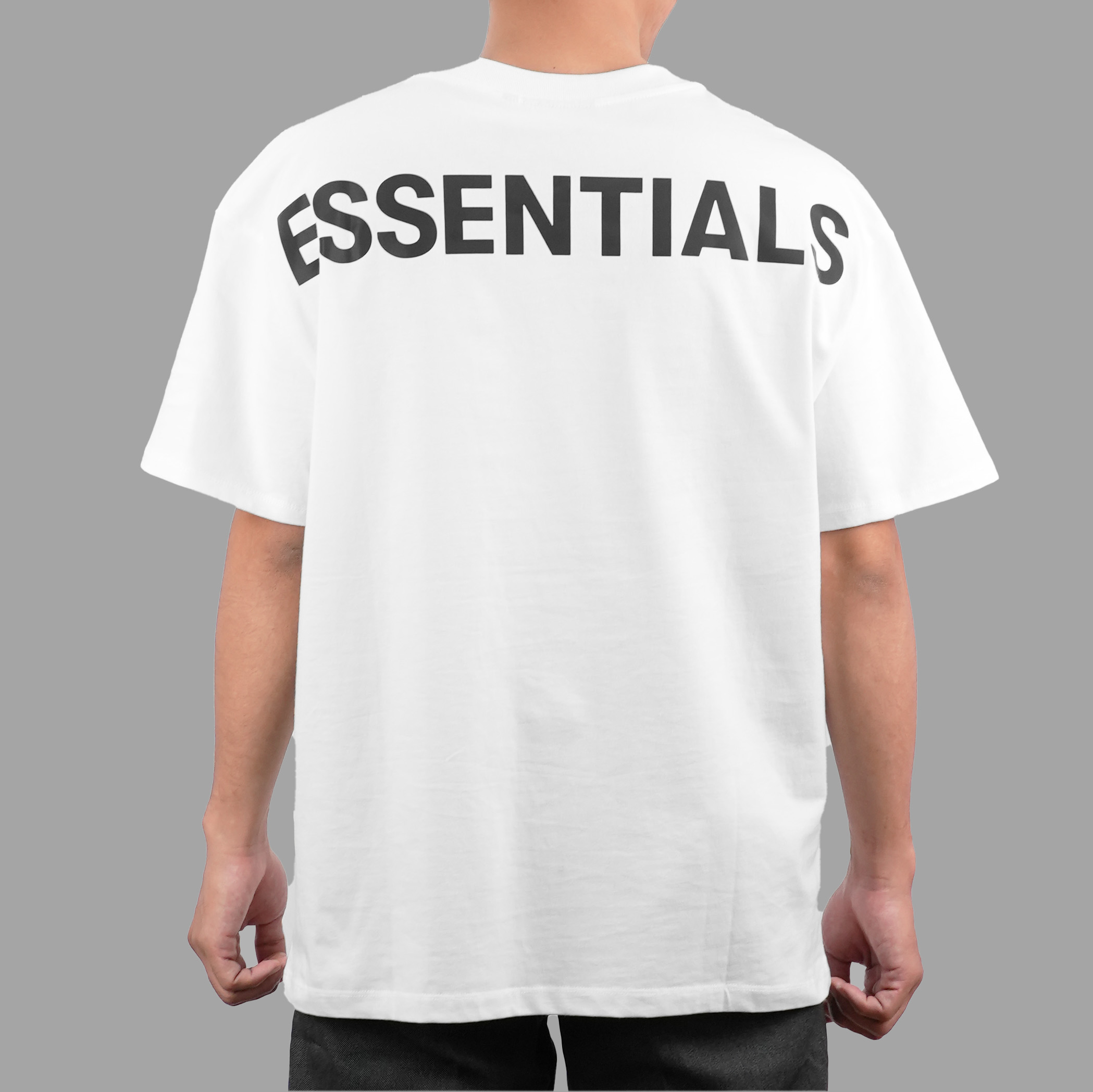 新品・未使用】FOG ESSENTIALS 3M LOGO BOXY Mサイズ - メルカリ