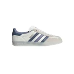 Sneaker adidas Gazelle Indoor ‘White Preloved Ink’ dengan upper kulit halus dan outsole karet retro