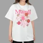 T-shirt Mardi Flowermardi Blossom White Pink dengan desain bunga pink di atas dasar putih