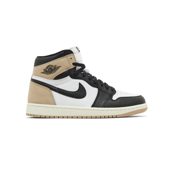 Jordan 1 Retro High OG Latte Women’s dengan kombinasi warna hitam, coklat medium, putih, dan sail, model high-top dengan desain elegan